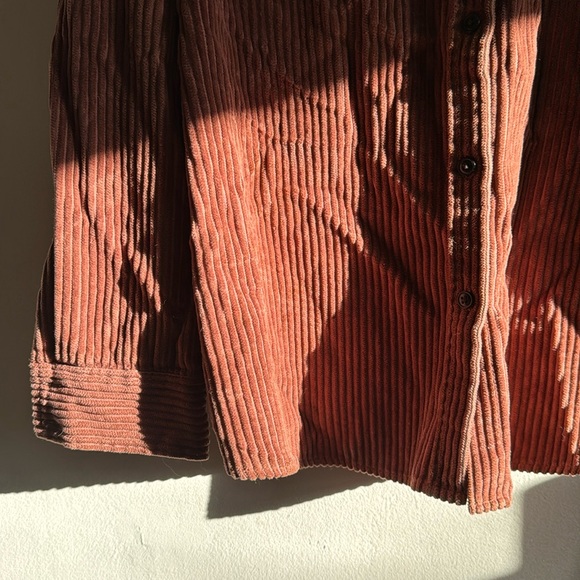 Corduroy button down shirt - Picture 3 of 3